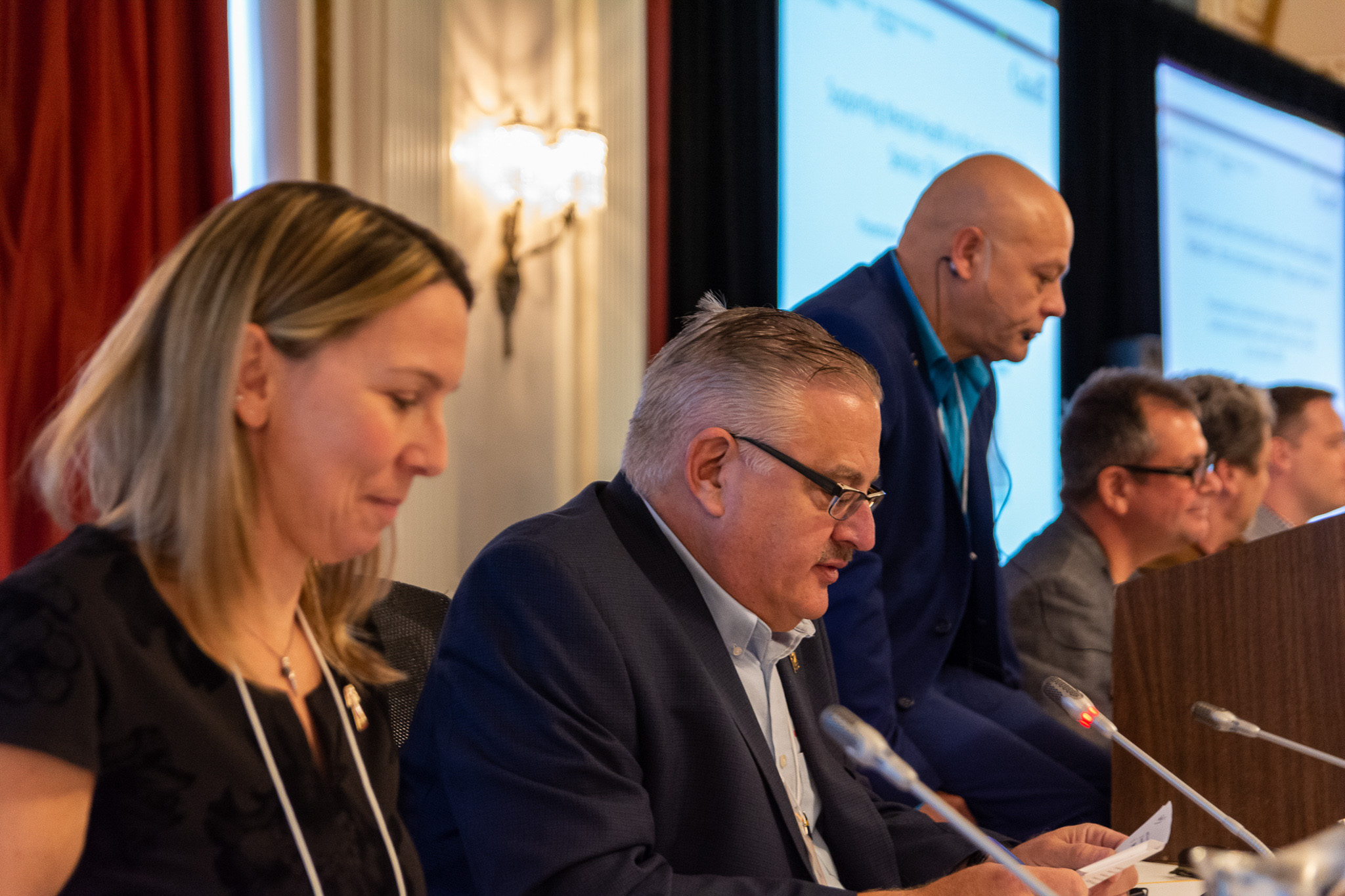 Annick Lamoureux, Brian Oldford, Doug Gaetz