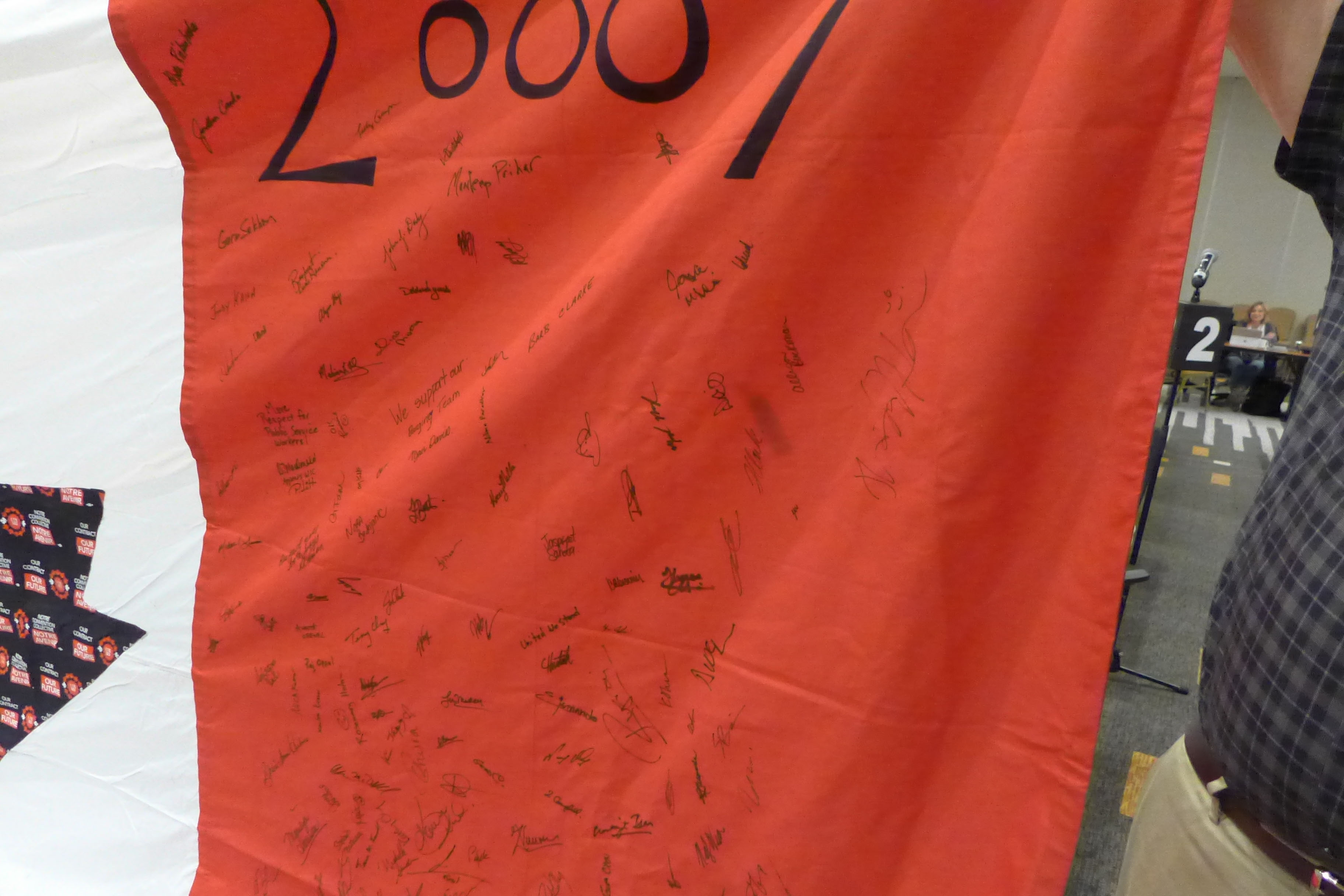 Quelques-unes des signatures