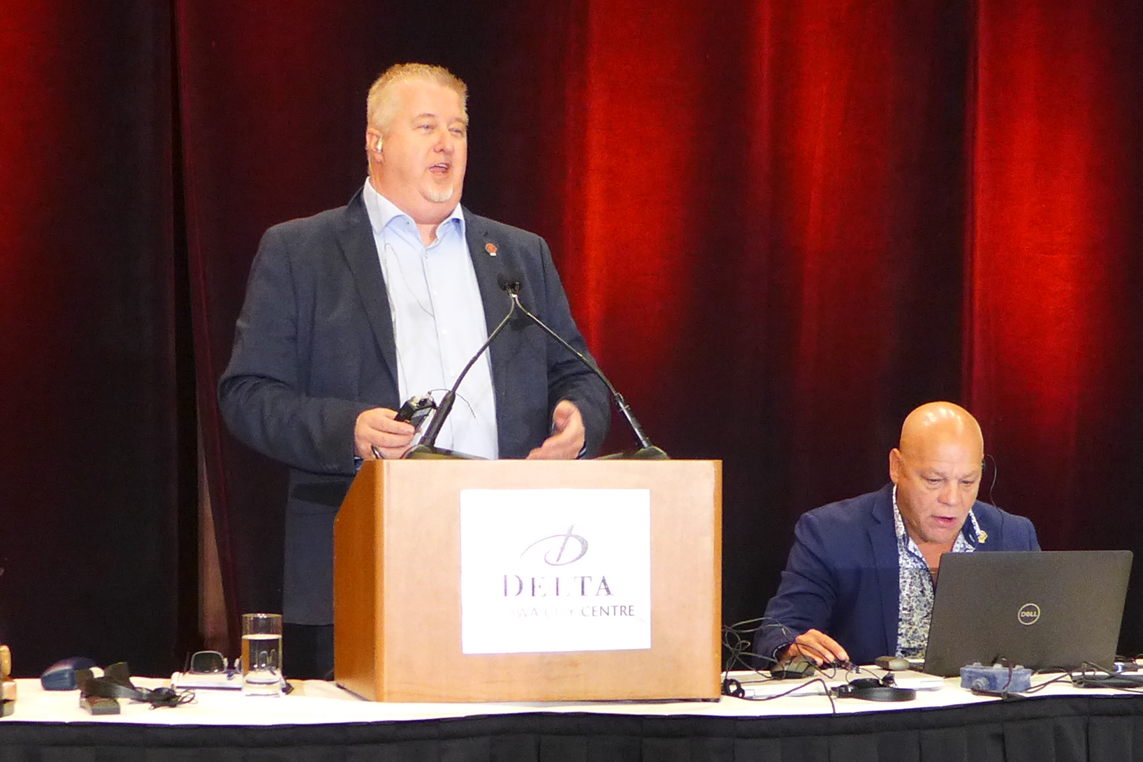 Président national Marc Brière, 1er vice-président Doug Gaetz