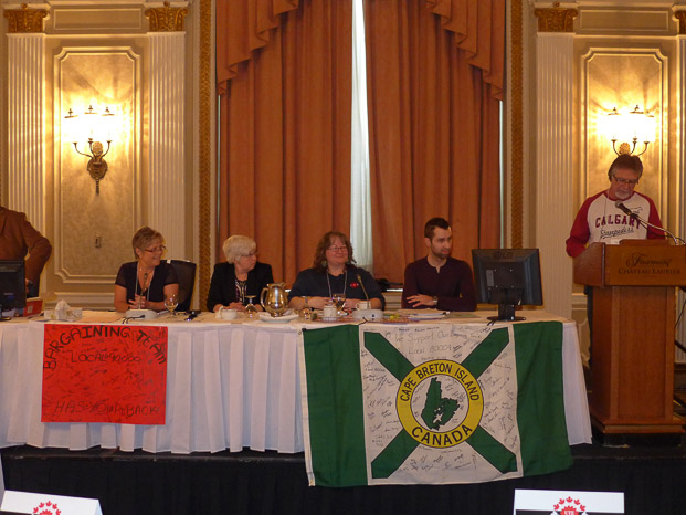 Comité des chances égales Gesine Campbell, Cheryl Seymour, Madonna Gardiner, Erik Gagné, Bob Carpenter 