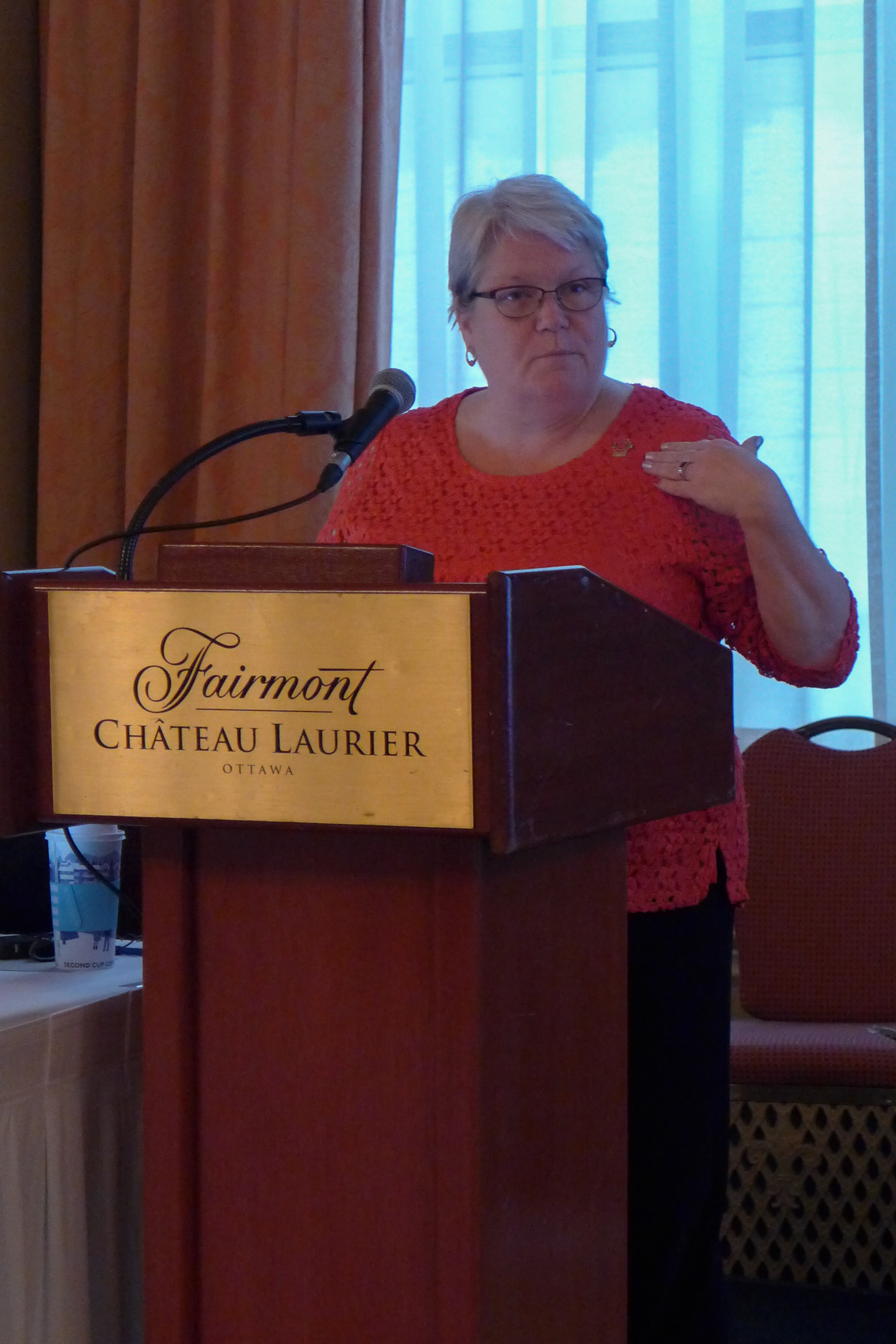 Présidente nationale, AFPC Robyn Benson
