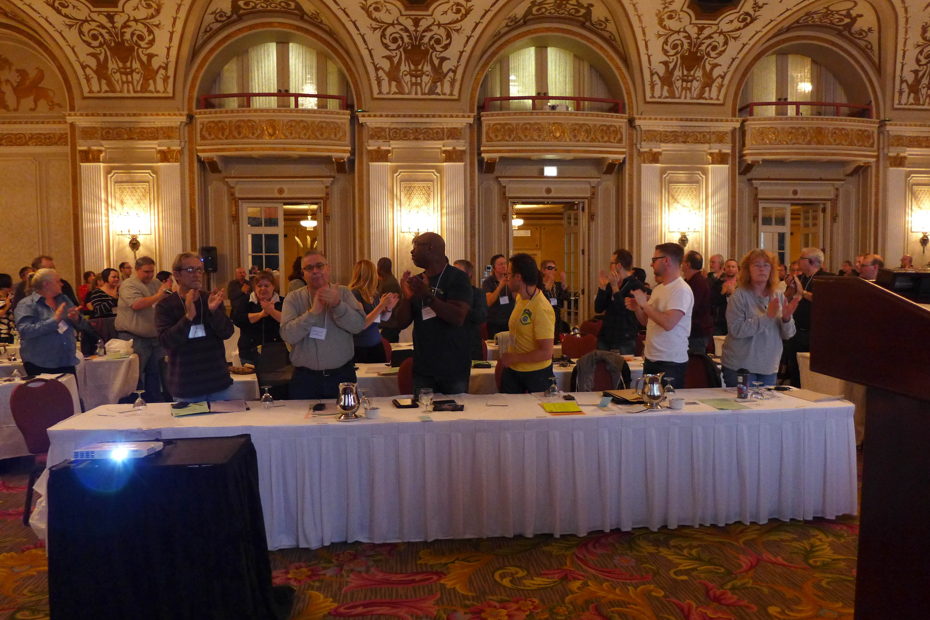 L'applaudissements des participantes et participants