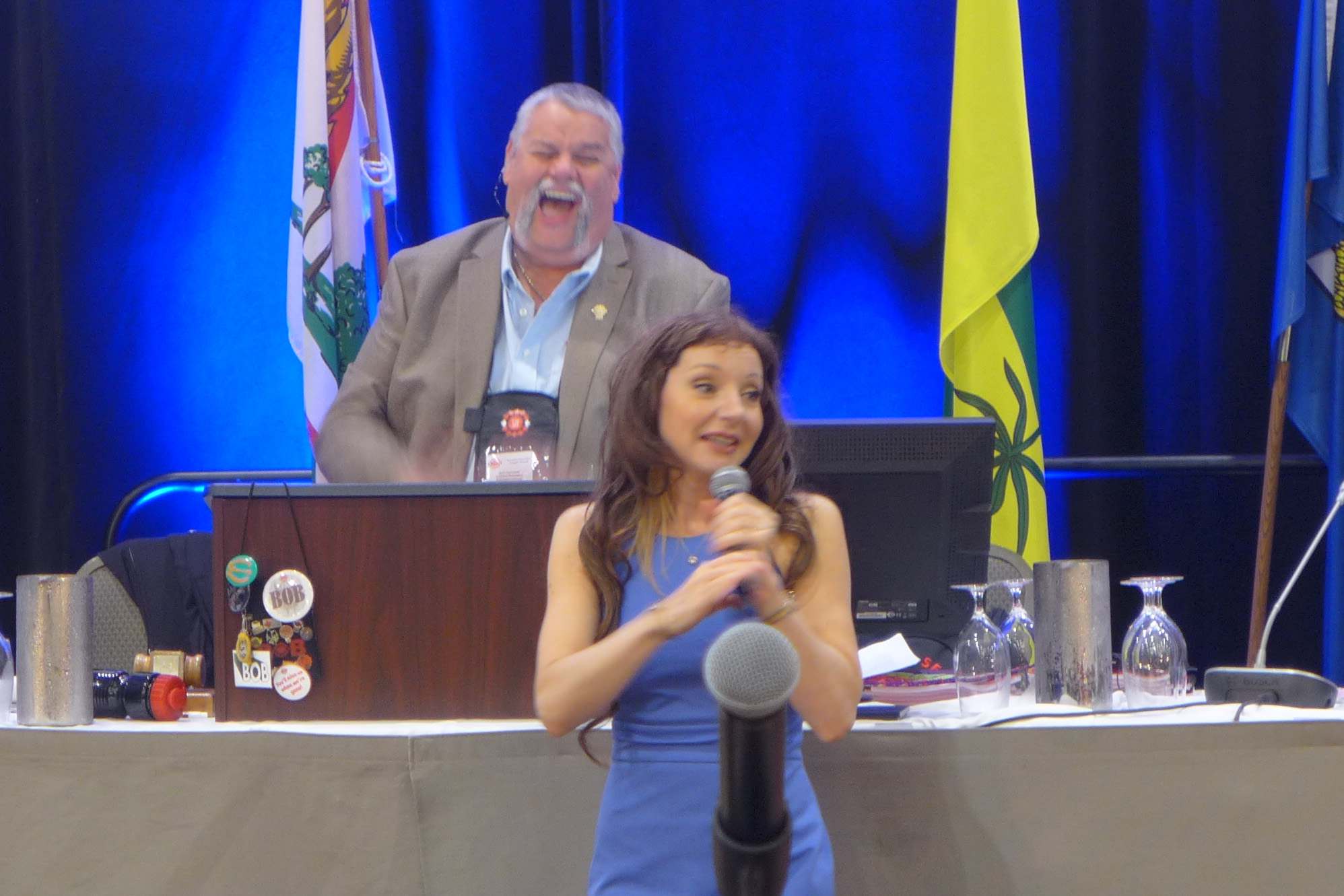 Bob Campbell, Jessica Holmes