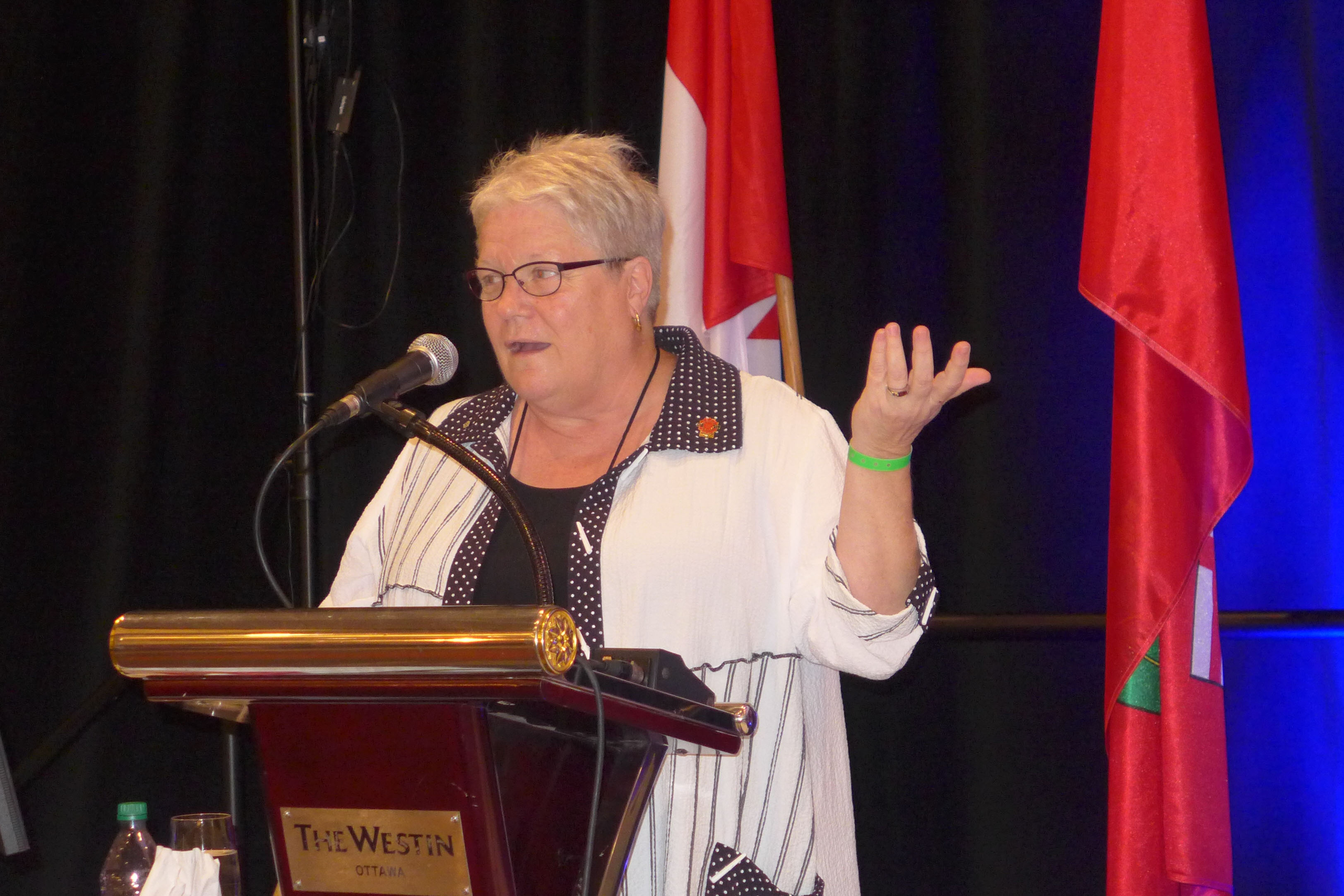 Robyn Benson, présidente national de l'AFPC