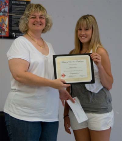 Stephanie Price receives her award